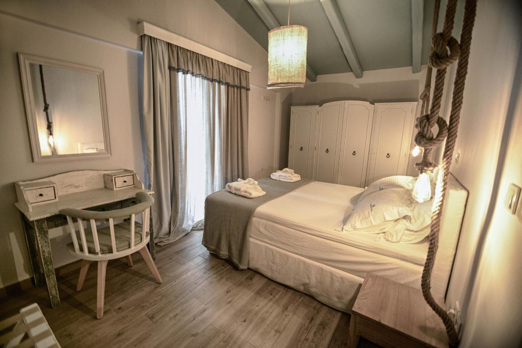 Anemoessa Luxury Villas Fanari  Habitación foto